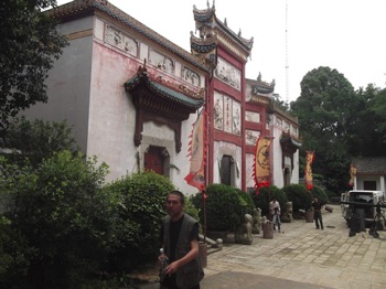 Qu Yuan Shrine in Miluo
North of Changsha